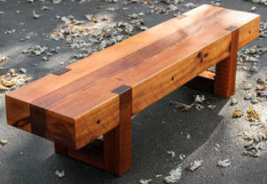 Padok fából egyedi igények szerint is.