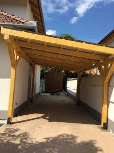 Szimpla kocsi beálló trapézlemez tetővel