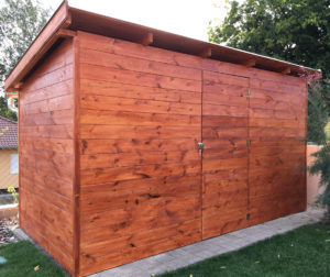 2×4 méteres kerti szerszámtároló